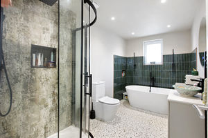 Photo 13- click for photo gallery